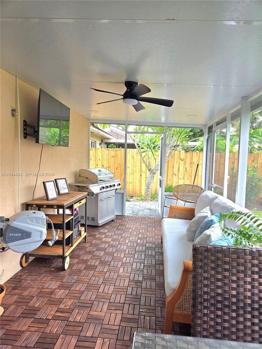 For Sale: $590,000 (4 beds, 2 baths, 1668 Square Feet)