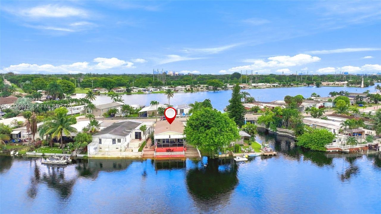 For Sale: $399,900 (3 beds, 2 baths, 1538 Square Feet)