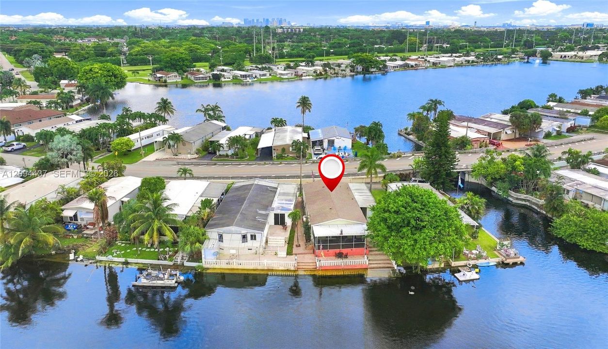 For Sale: $399,900 (3 beds, 2 baths, 1538 Square Feet)