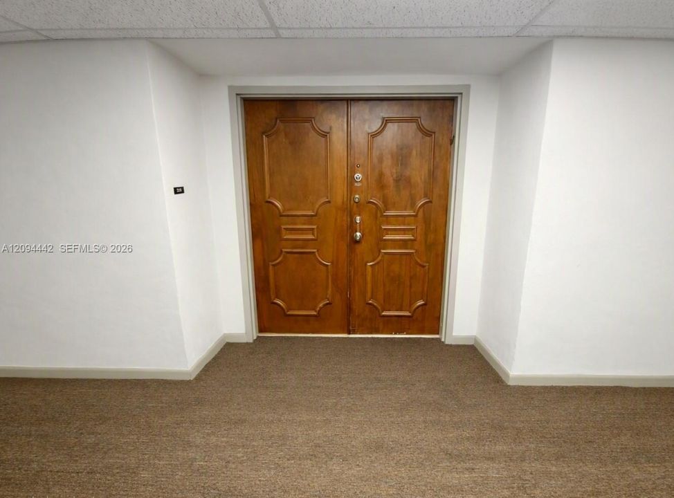 For Sale: $263,000 (2 beds, 2 baths, 1170 Square Feet)