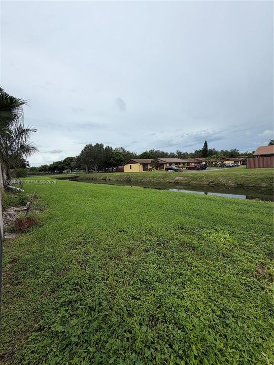 For Rent: $3,250 (3 beds, 2 baths, 1372 Square Feet)