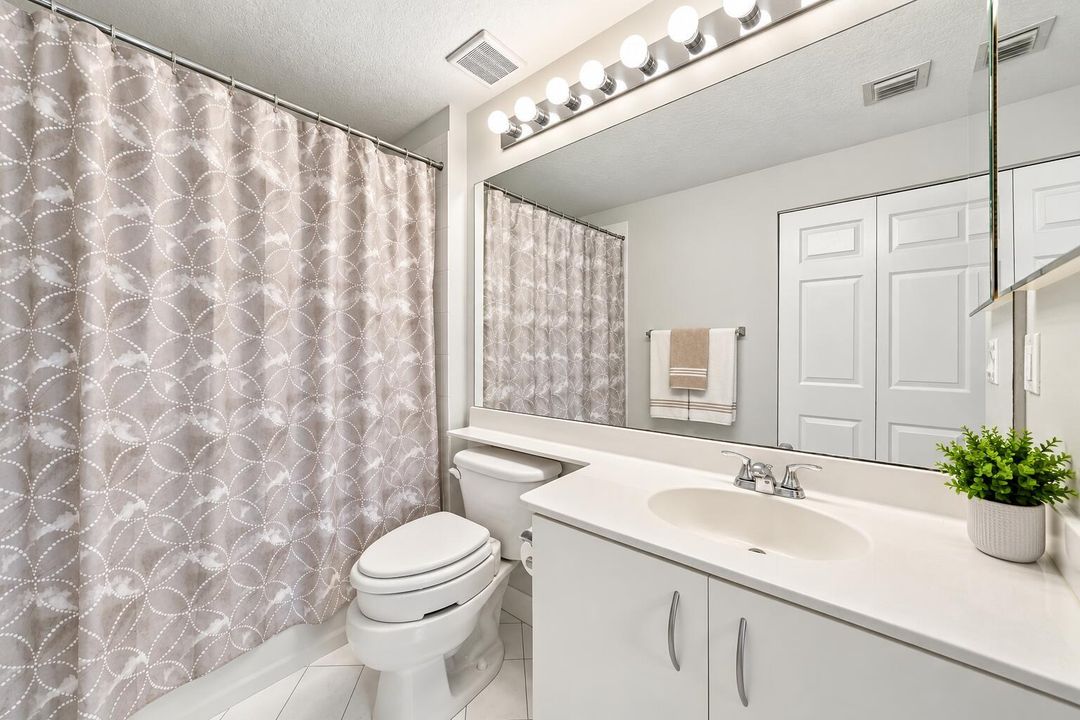 Bathroom (1)