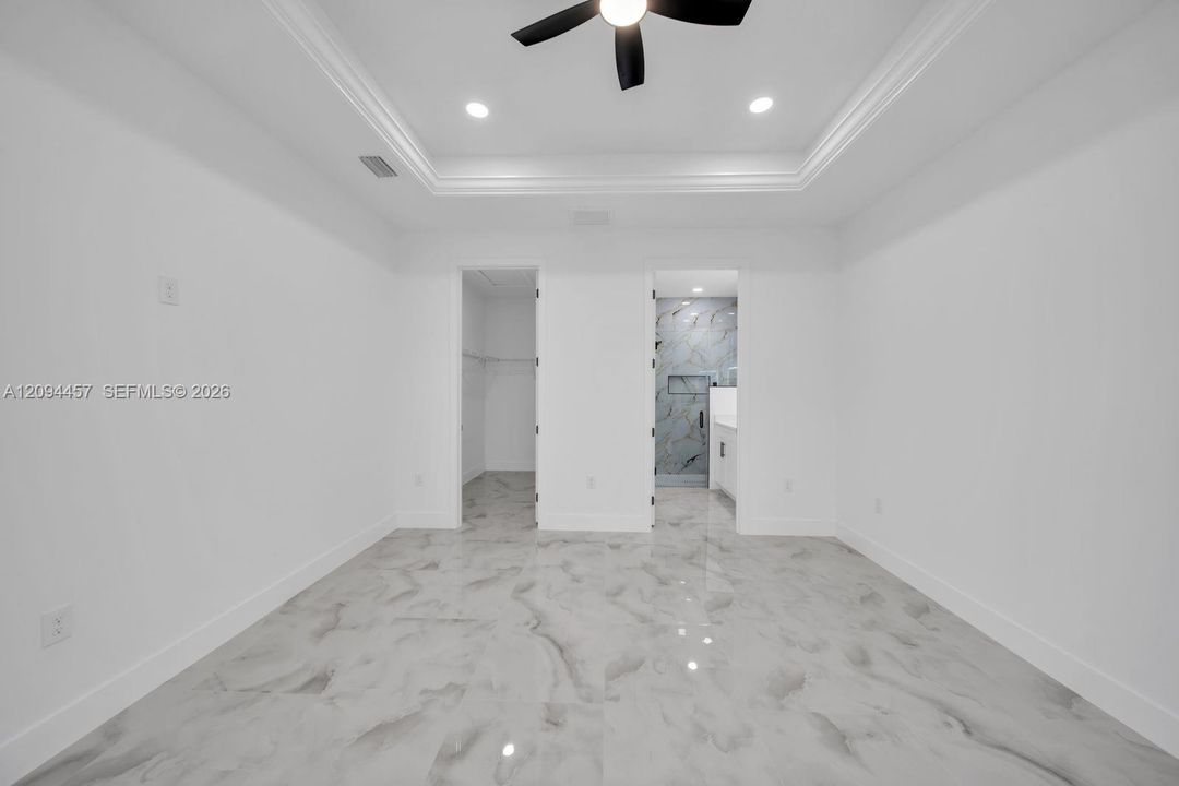 待售: $355,000 (3 贝兹, 2 浴室, 0 平方英尺)