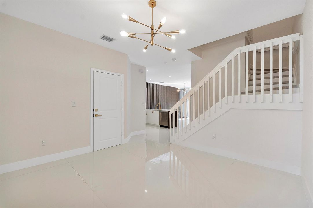 20383 Nw 5th Ct_017