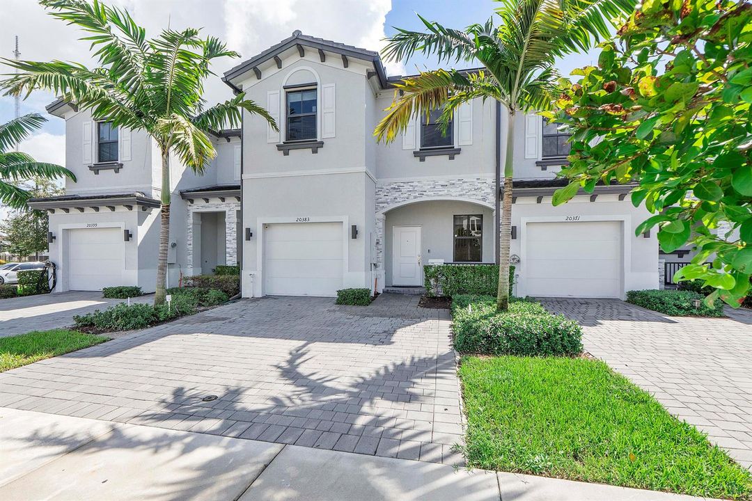 20383 Nw 5th Ct_058