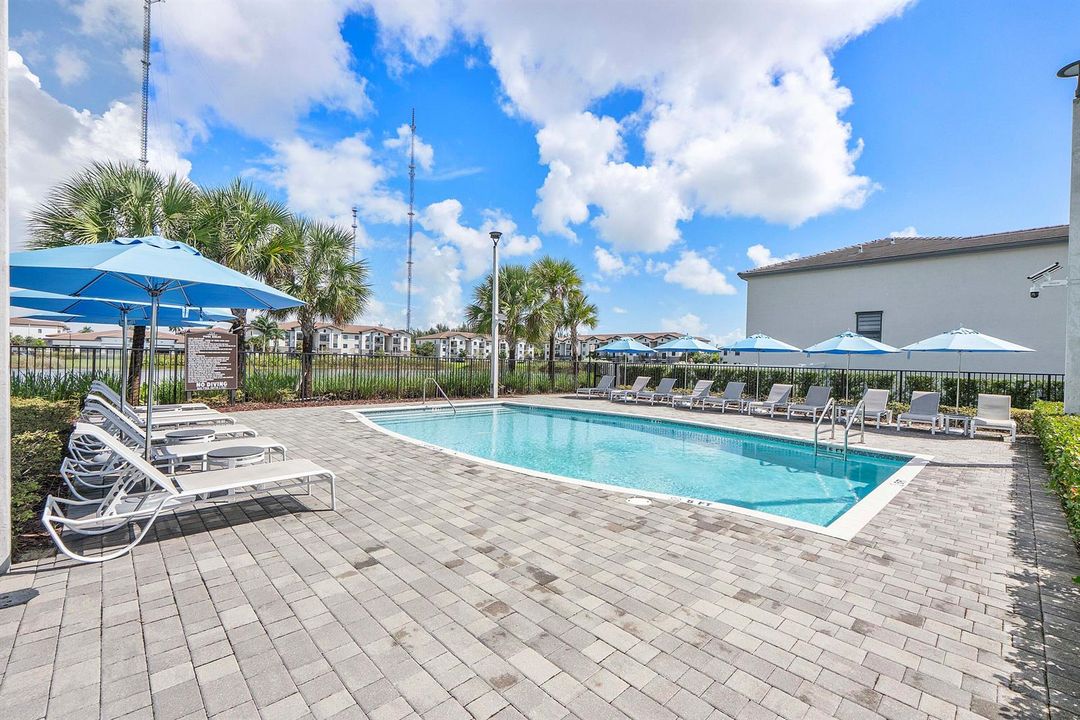 20383 Nw 5th Ct_065
