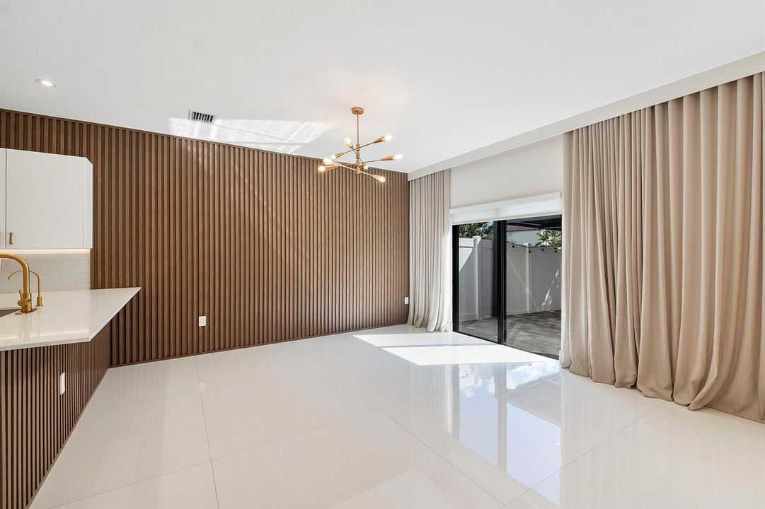 20383 Nw 5th Ct_027