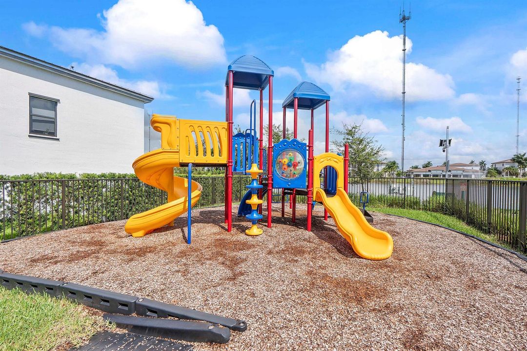20383 Nw 5th Ct_068
