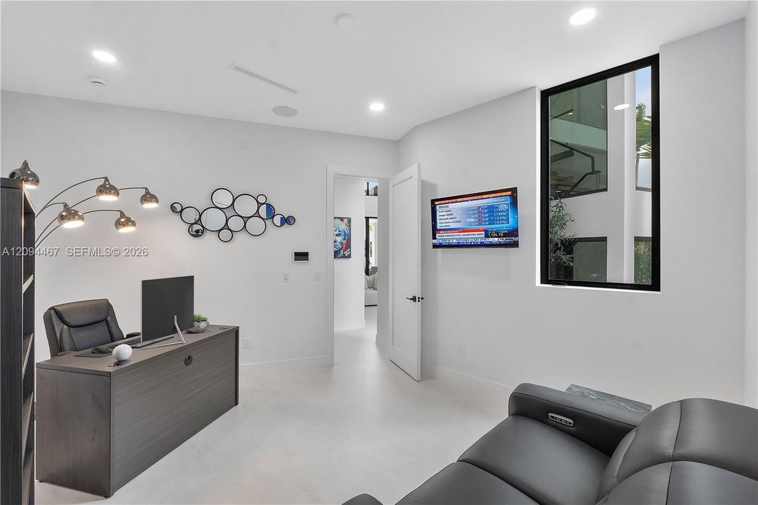 First floor lounge
