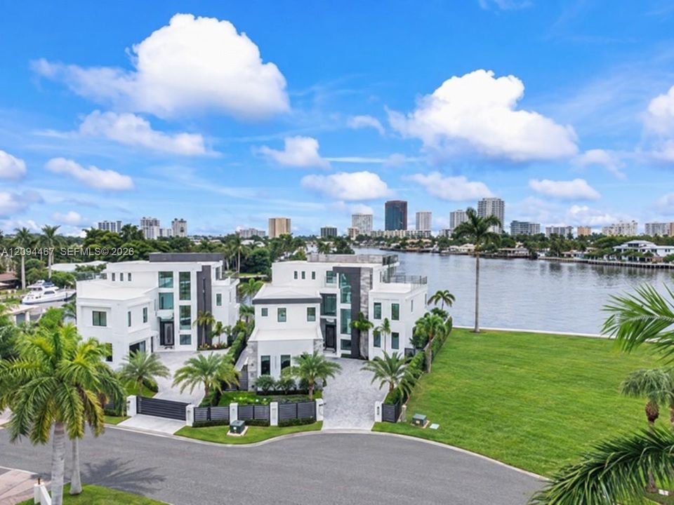 En Venta: $12,950,000 (5 camas, 6 baños, 6230 Pies cuadrados)