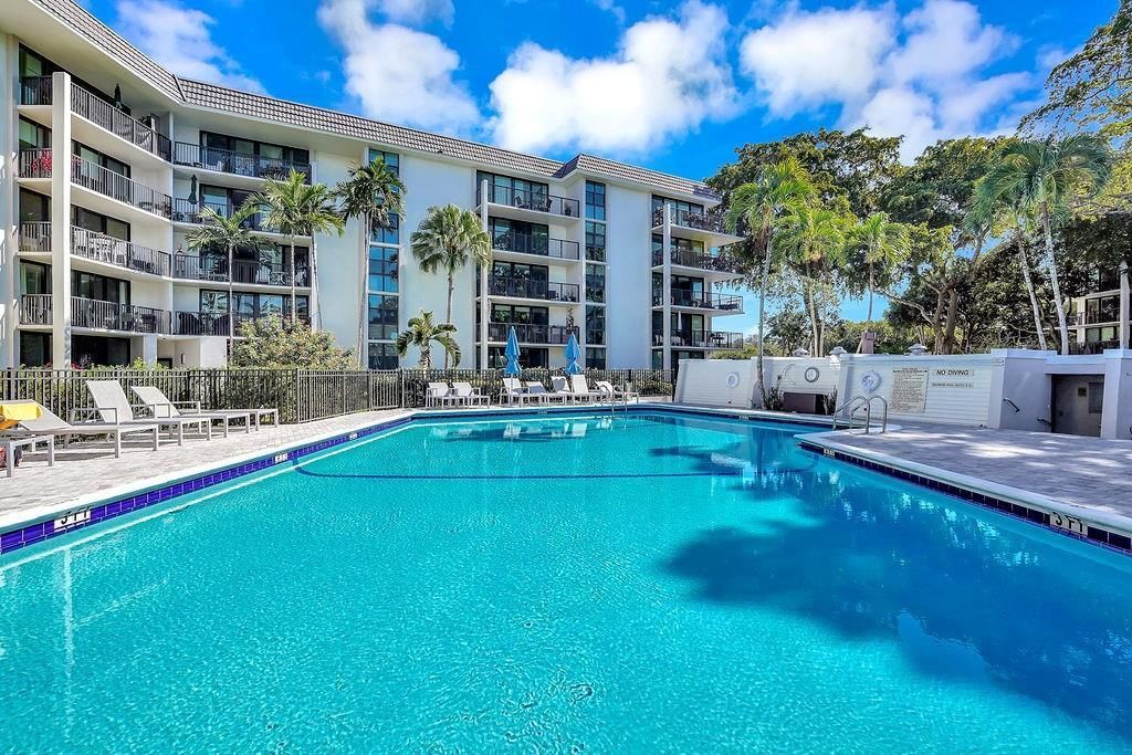 Large Heated Pool