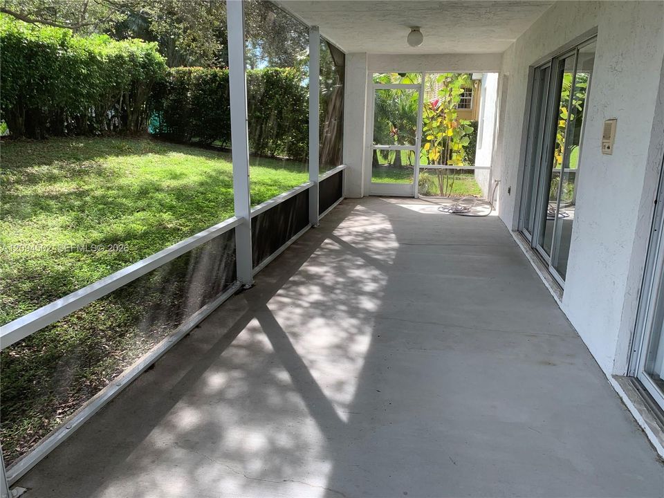 For Rent: $3,500 (3 beds, 2 baths, 2063 Square Feet)