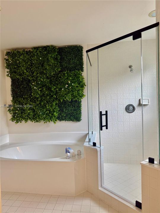 For Rent: $3,500 (3 beds, 2 baths, 2063 Square Feet)