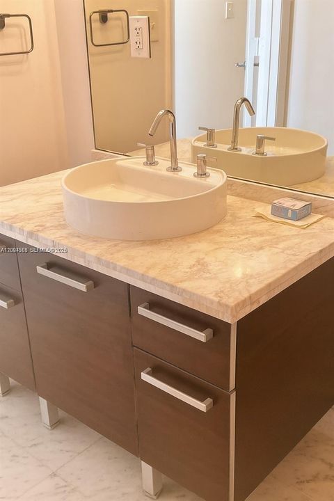 En Renta: $2,500 (0 camas, 1 baños, 632 Pies cuadrados)