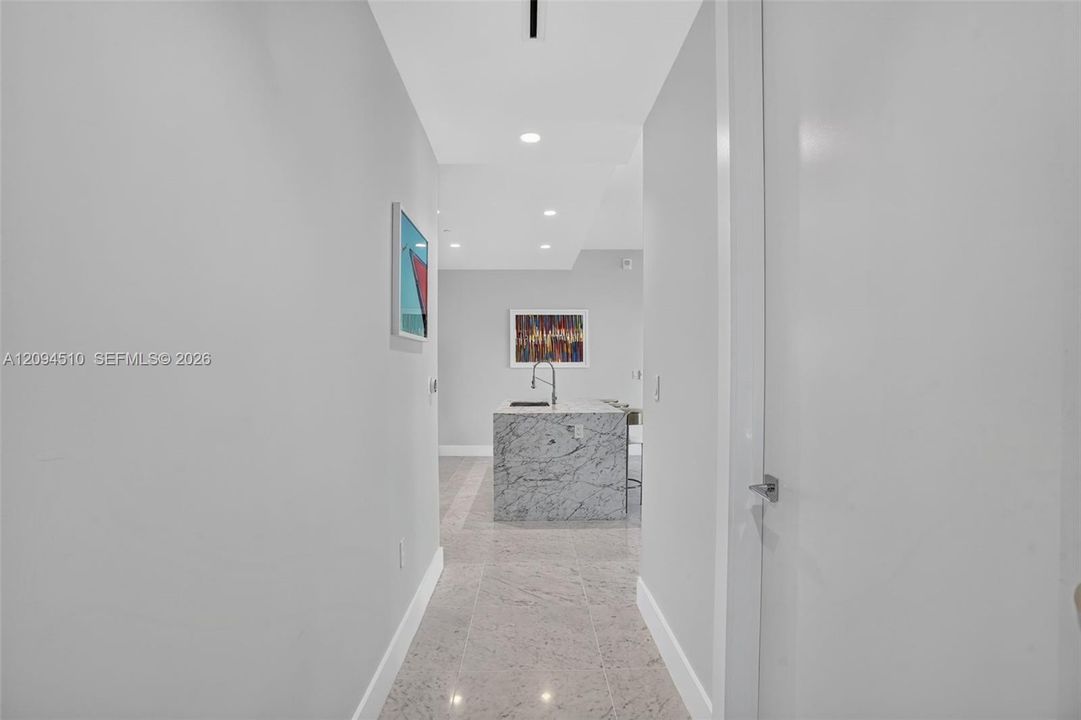 En Venta: $2,900,000 (2 camas, 2 baños, 1176 Pies cuadrados)