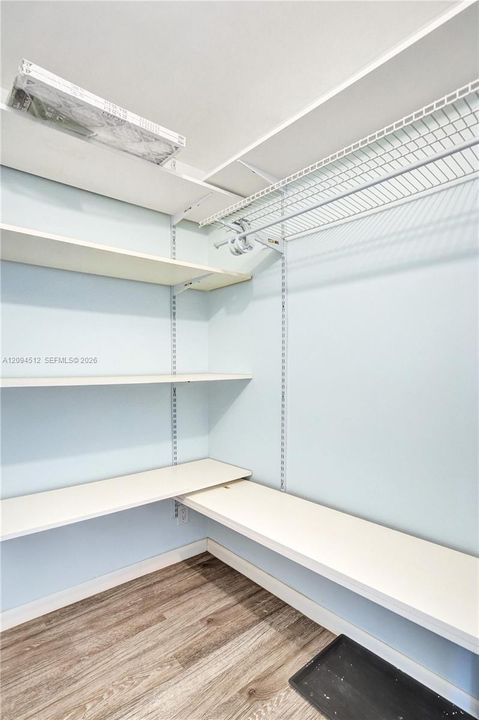 For Rent: $2,000 (2 beds, 2 baths, 1100 Square Feet)