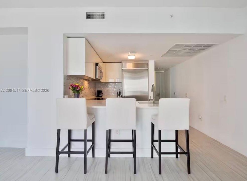 En Renta: $4,250 (1 camas, 1 baños, 653 Pies cuadrados)