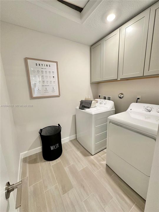 В аренду: $3,890 (4 спален, 3 ванн, 2312 Квадратных фут)