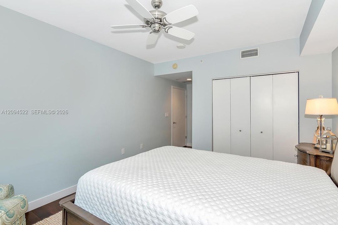 En Venta: $1,425,000 (3 camas, 3 baños, 1888 Pies cuadrados)