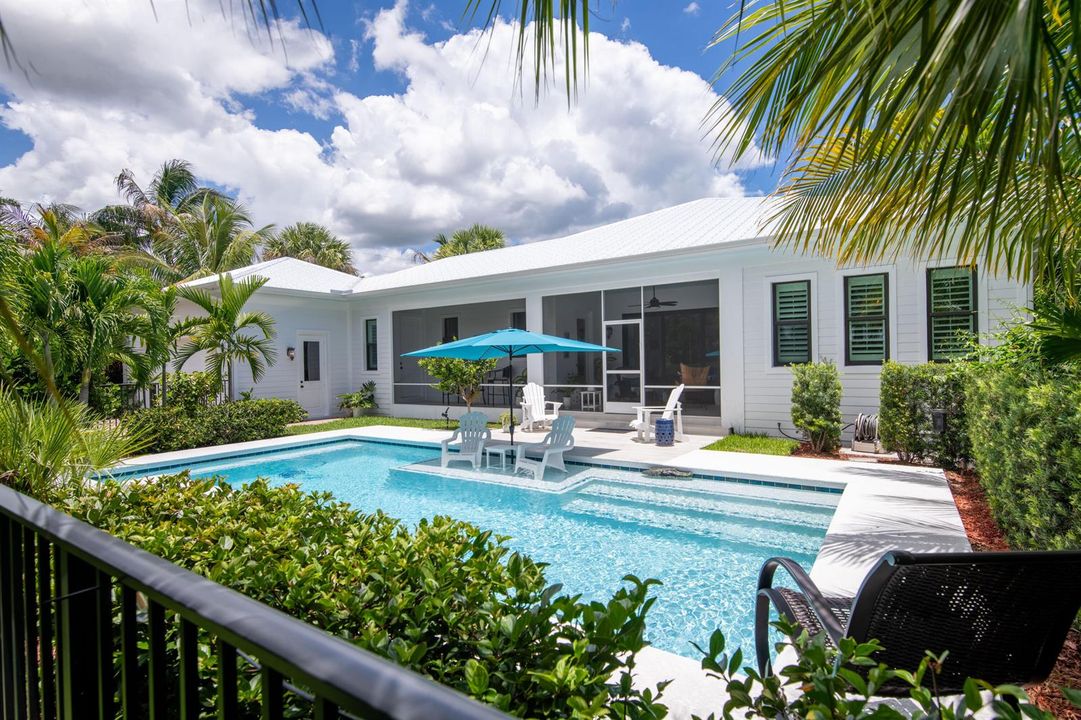 25 Exterior Back - Pool 2