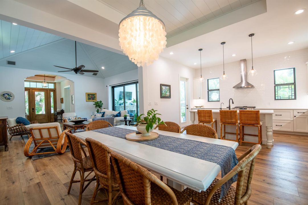 11 Dining and Kitchen