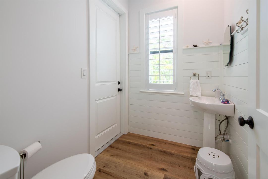 22 Cabana Bath