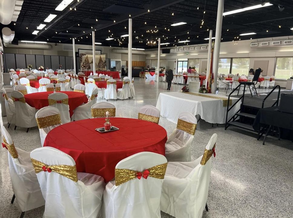 ILE CLUBHOUSE BALLROOM