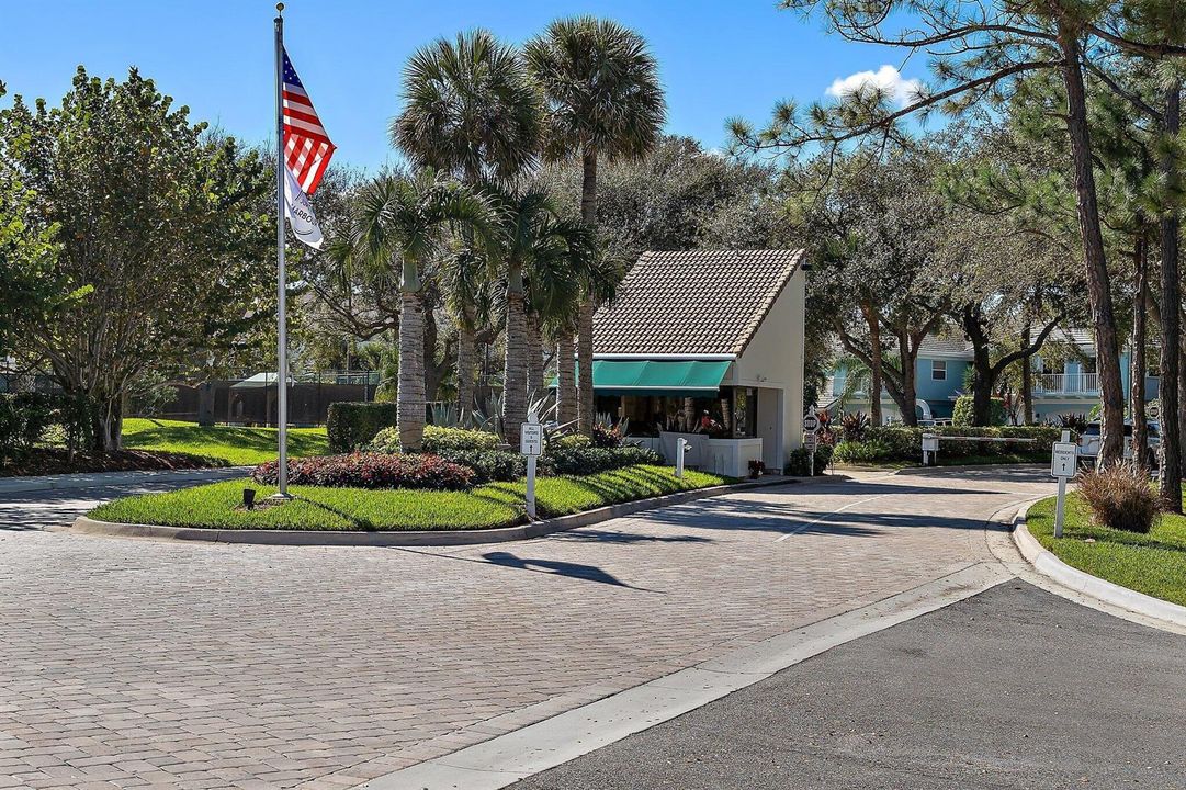 051-1000NUSHighway1B102-Jupiter-FL-SMALL