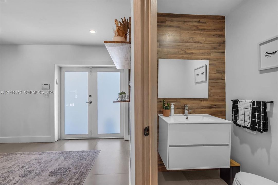 В аренду: $19,000 (5 спален, 4 ванн, 3866 Квадратных фут)
