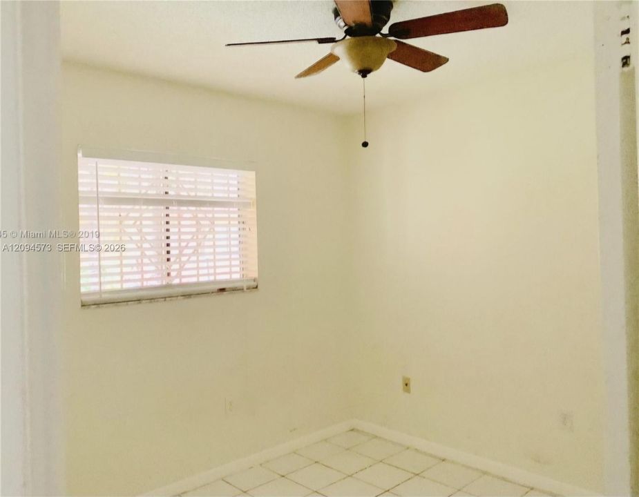 For Rent: $2,100 (2 beds, 2 baths, 812 Square Feet)