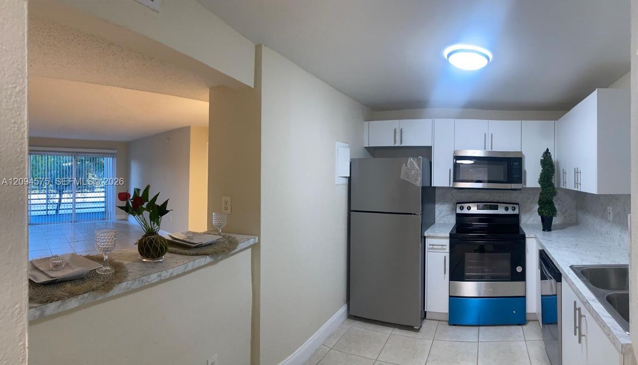 En Venta: $182,000 (2 camas, 2 baños, 1252 Pies cuadrados)