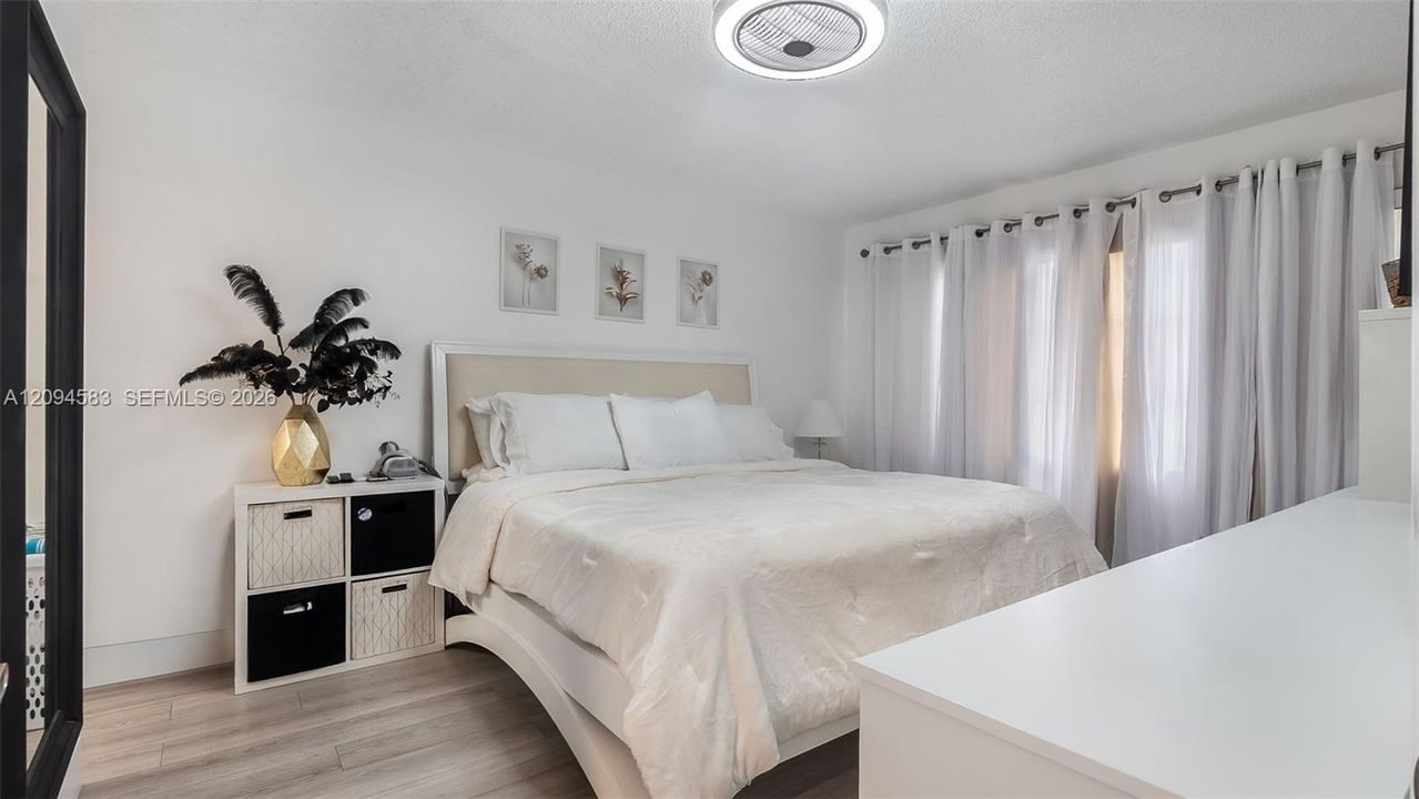 En Venta: $164,999 (1 camas, 1 baños, 900 Pies cuadrados)