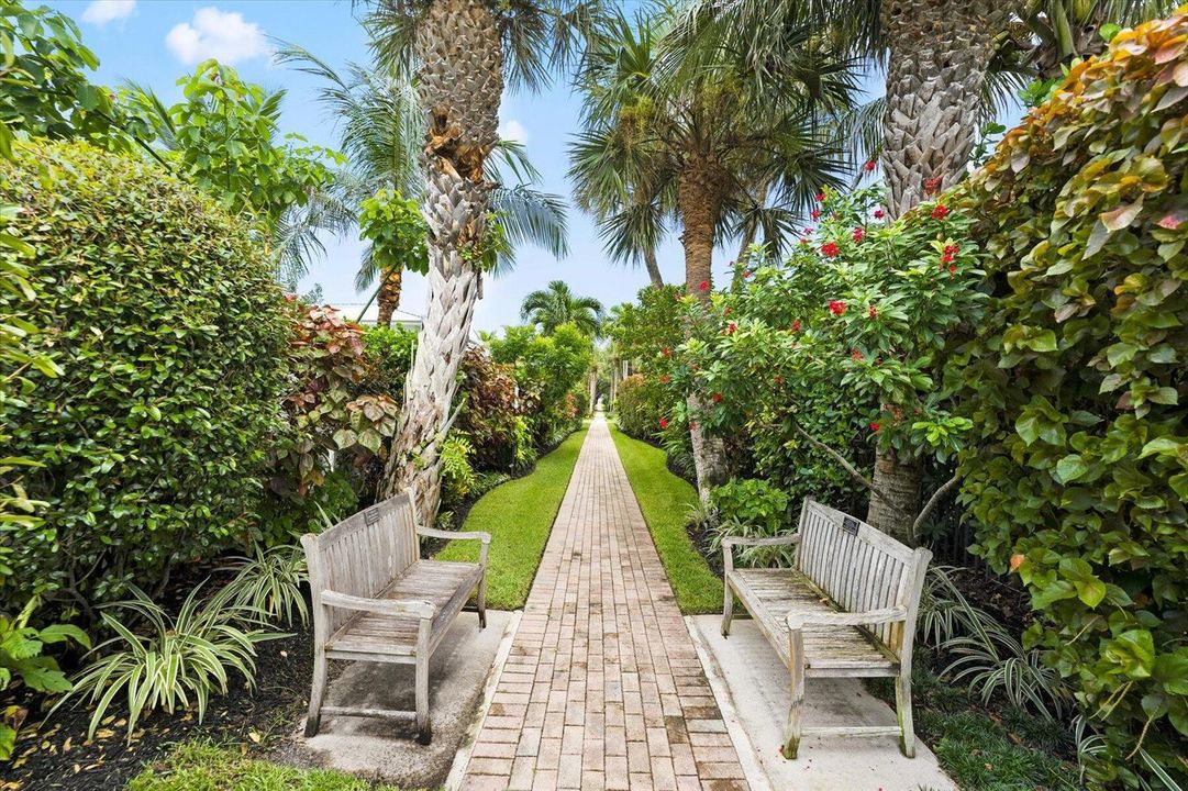 167 Beacon Ln, Jupiter Inlet Colony (34)