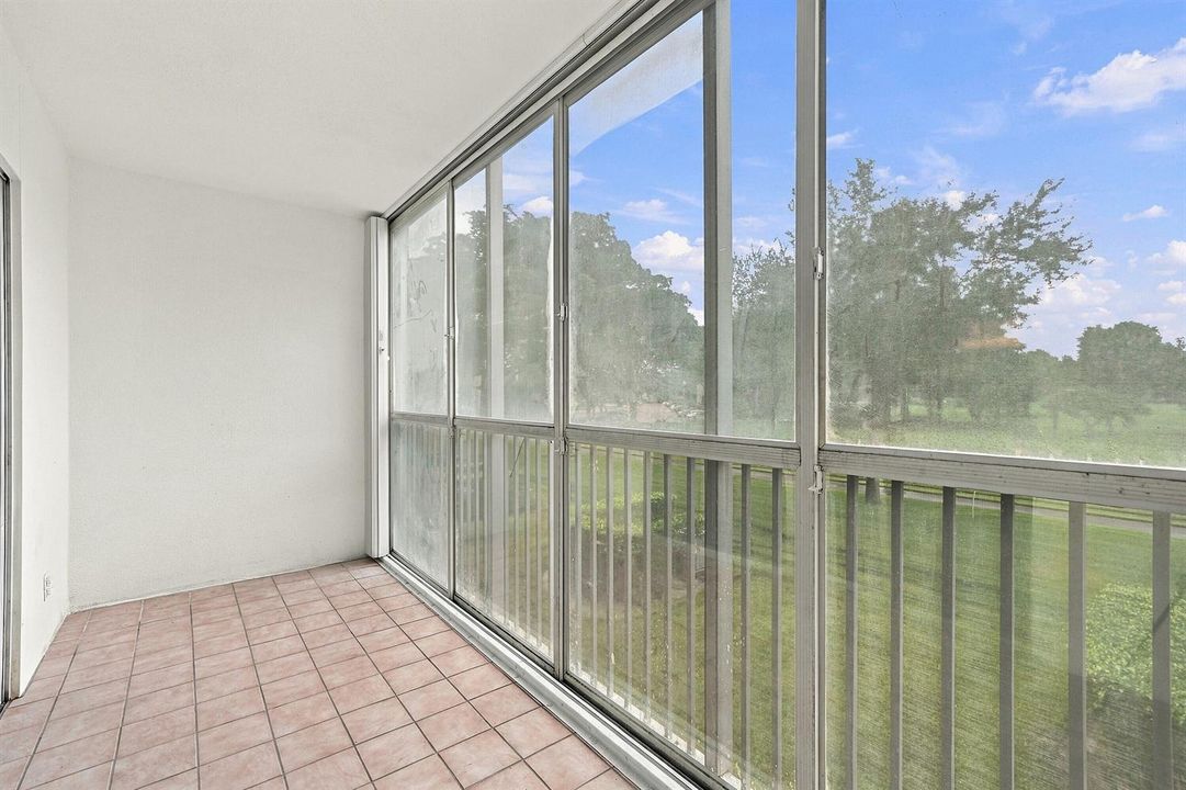 15_sun room