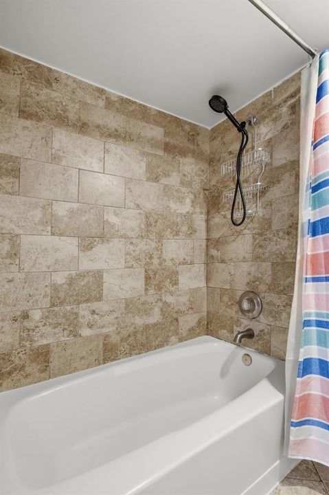 Primary Suite Bathroom