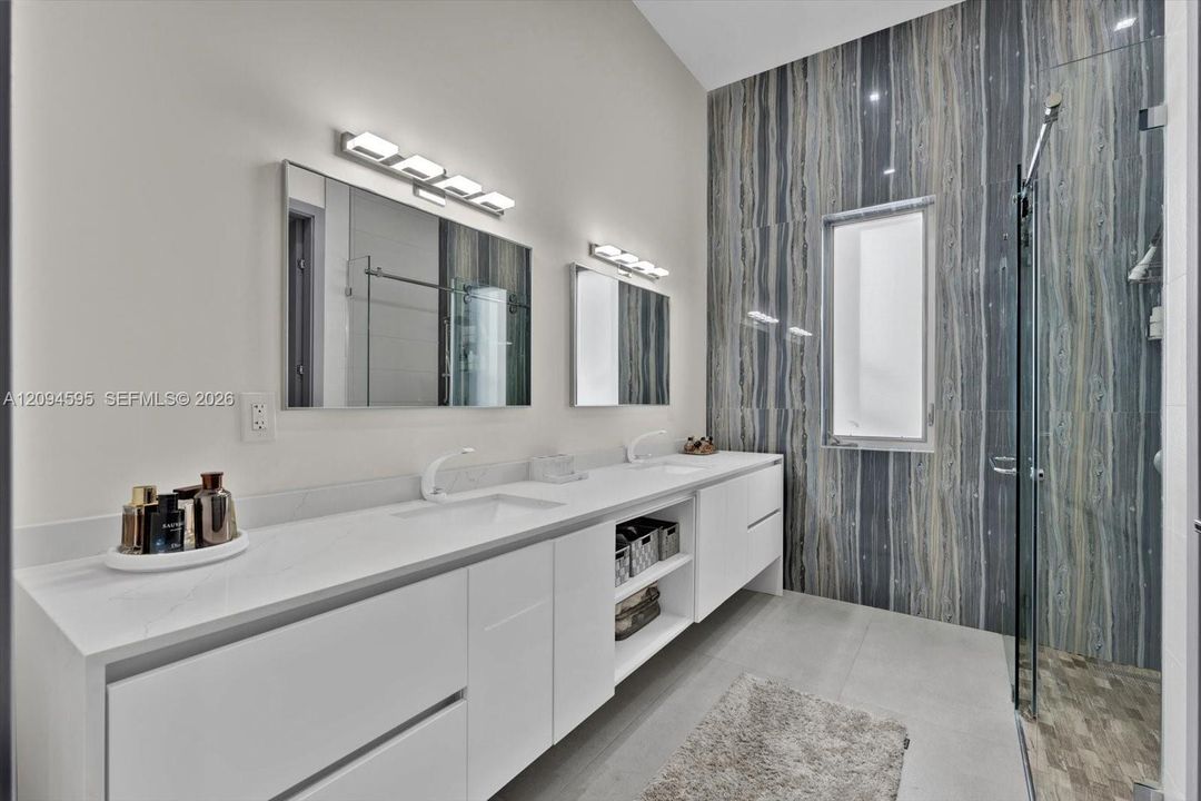 For Rent: $8,500 (3 beds, 3 baths, 2220 Square Feet)