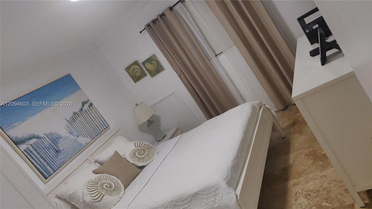 For Rent: $2,500 (1 beds, 1 baths, 530 Square Feet)