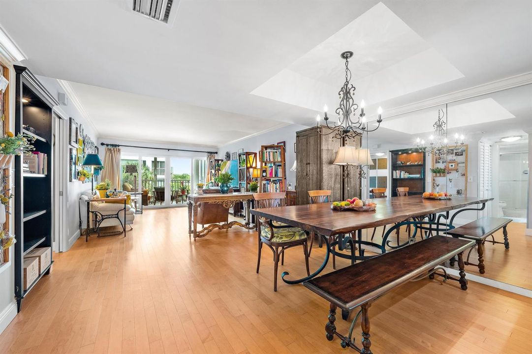 155 Yacht Club Dr 207-12