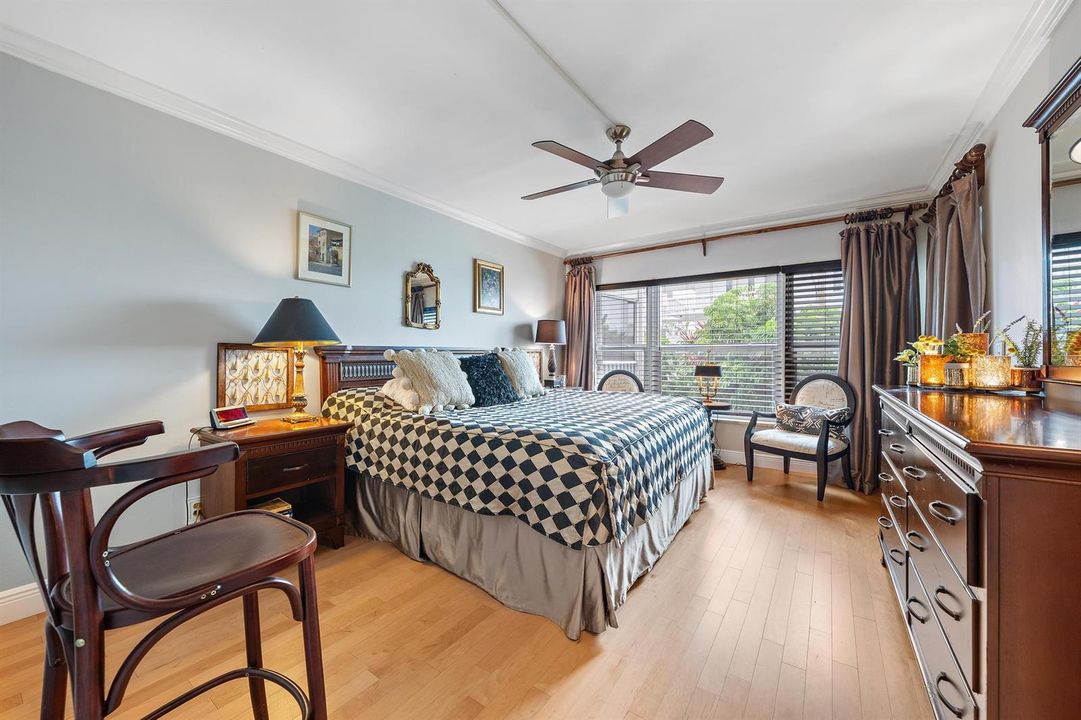 155 Yacht Club Dr 207-6
