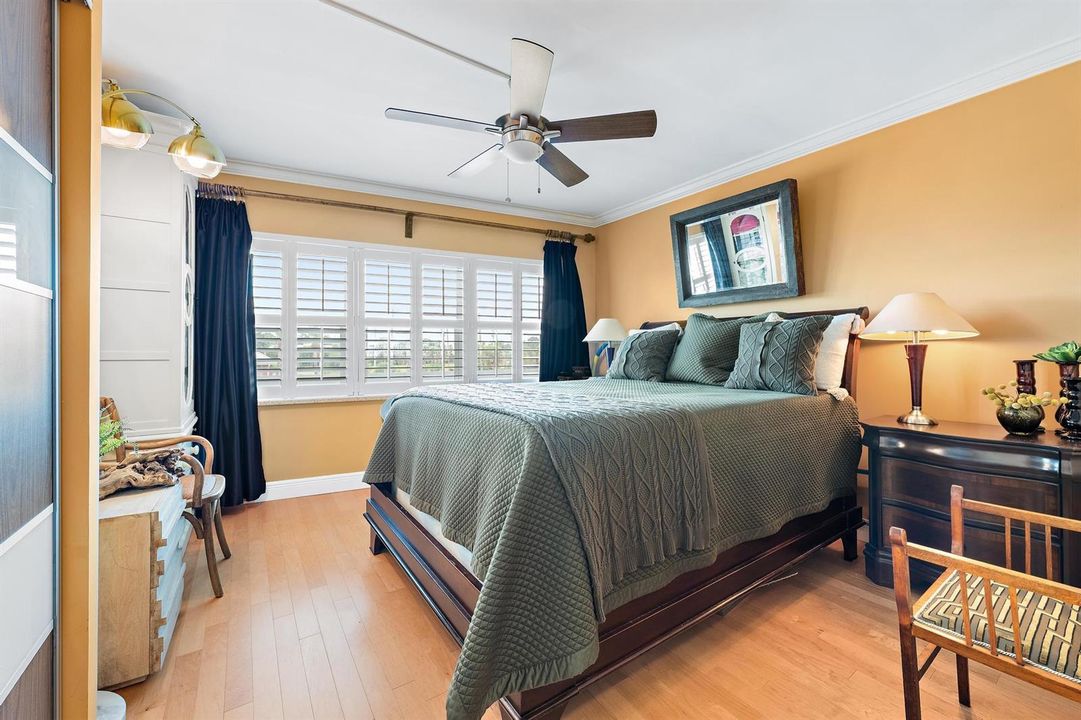 155 Yacht Club Dr 207-1