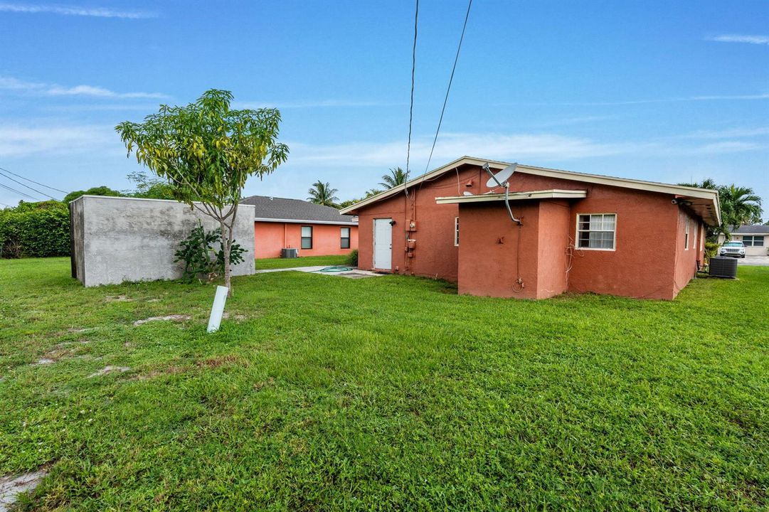 39-web-or-mls-A7408534