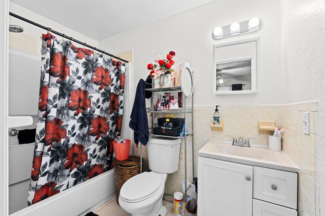 23-web-or-mls-A7408443