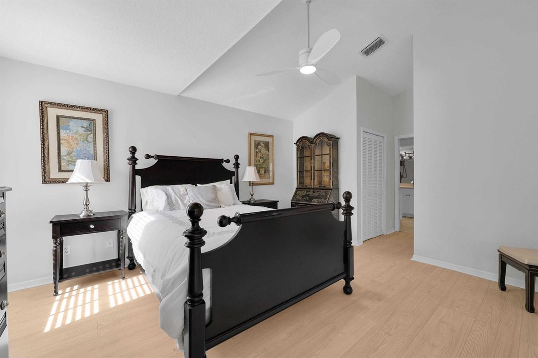 4348 Hopetown