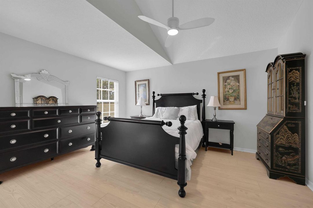 4348 Hopetown