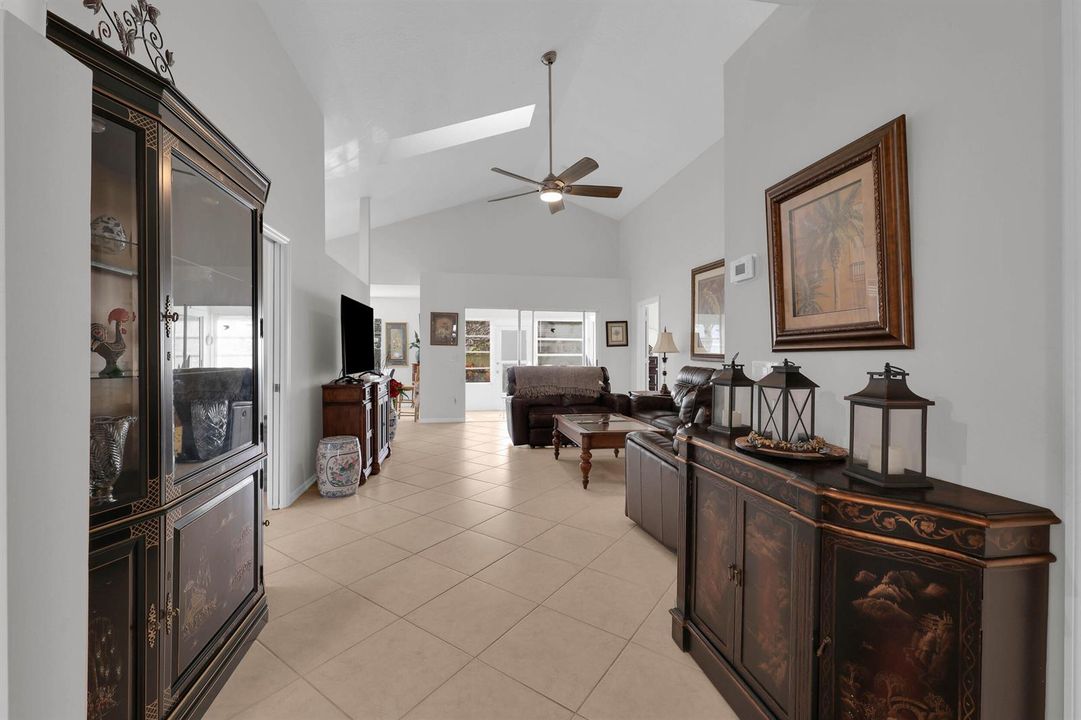 4348 Hopetown