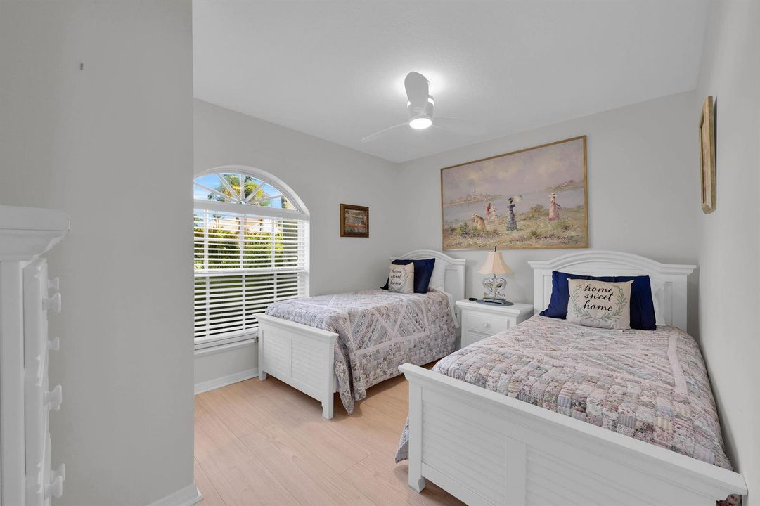 4348 Hopetown