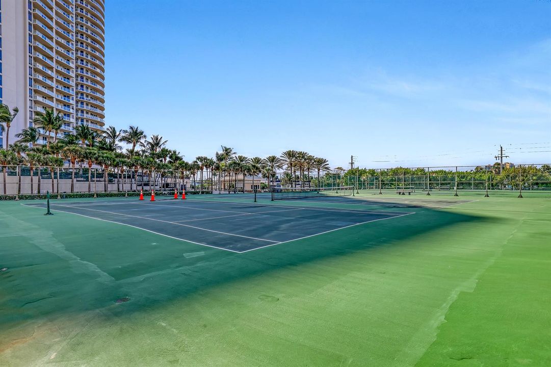 Tennis