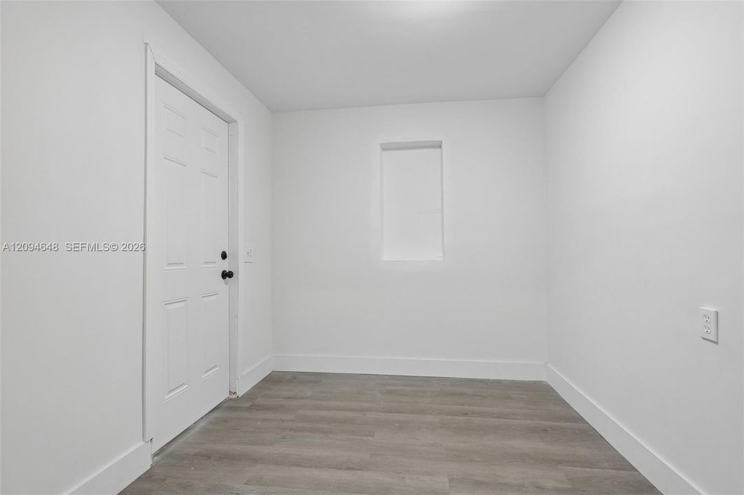 En Venta: $475,000 (2 camas, 1 baños, 576 Pies cuadrados)