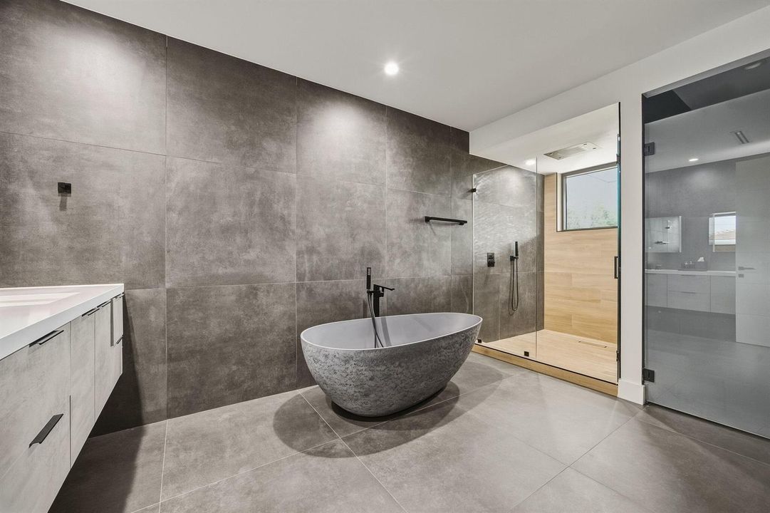 Spa Like Primary Bath