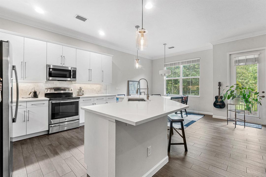 007-7217OxfordCourt-PalmBeachGardens-FL-